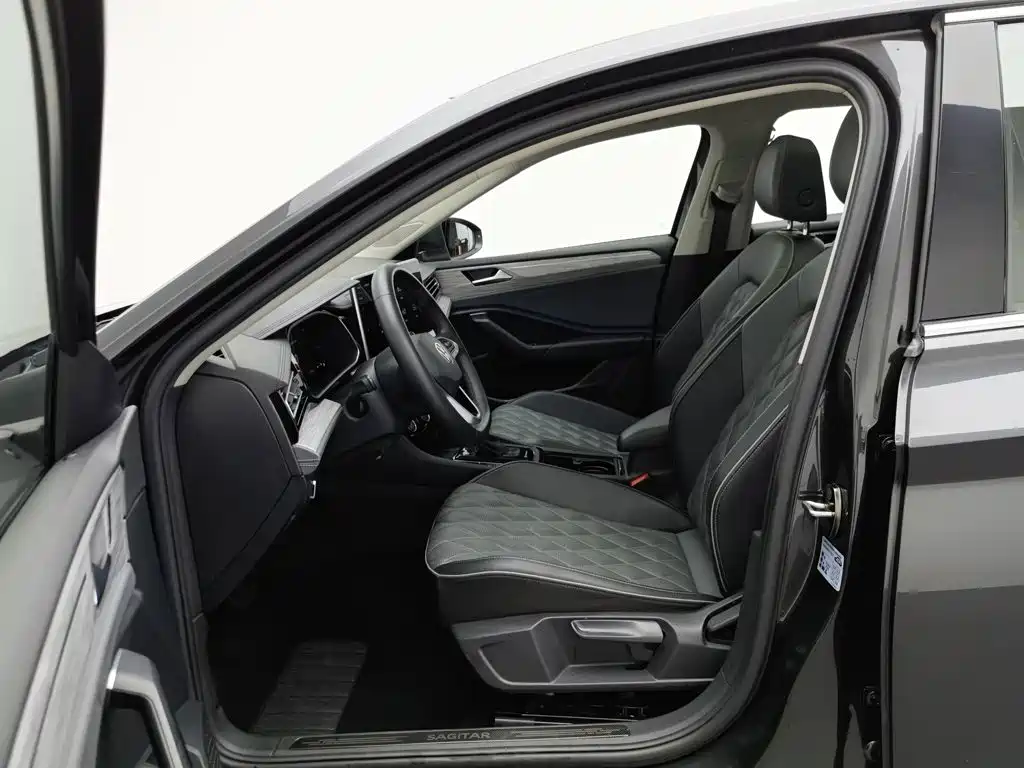 Volkswagen Sagitar, миниатюра 10