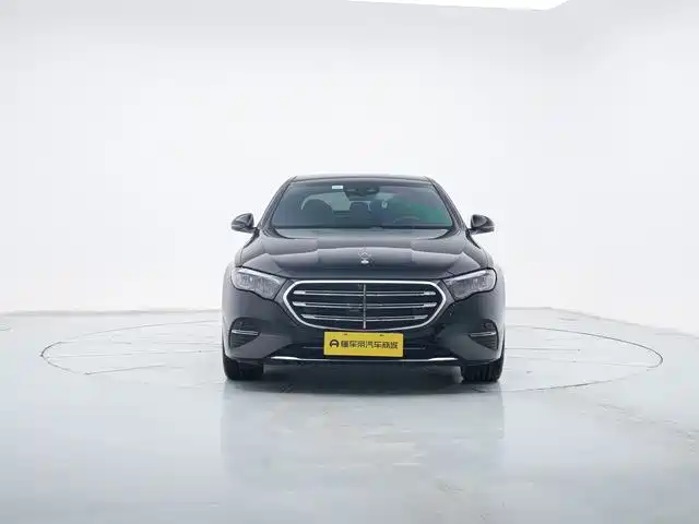 Mercedes-Benz E-Class 2025 E 300 L Luxury фото 2