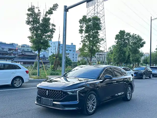 Besturn B70 2023