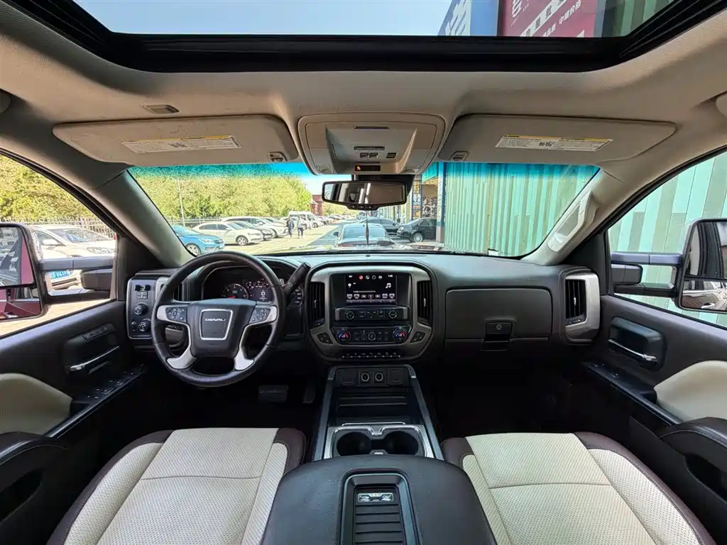 GMC Sierra 2017 Luxury Edition фото 4