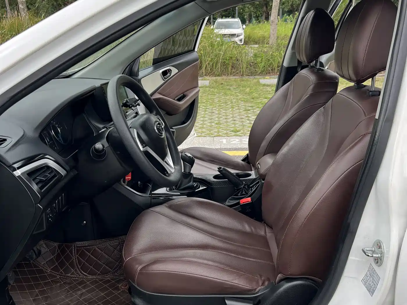 SOUEAST SOUTHEAST A5 WING DANCE