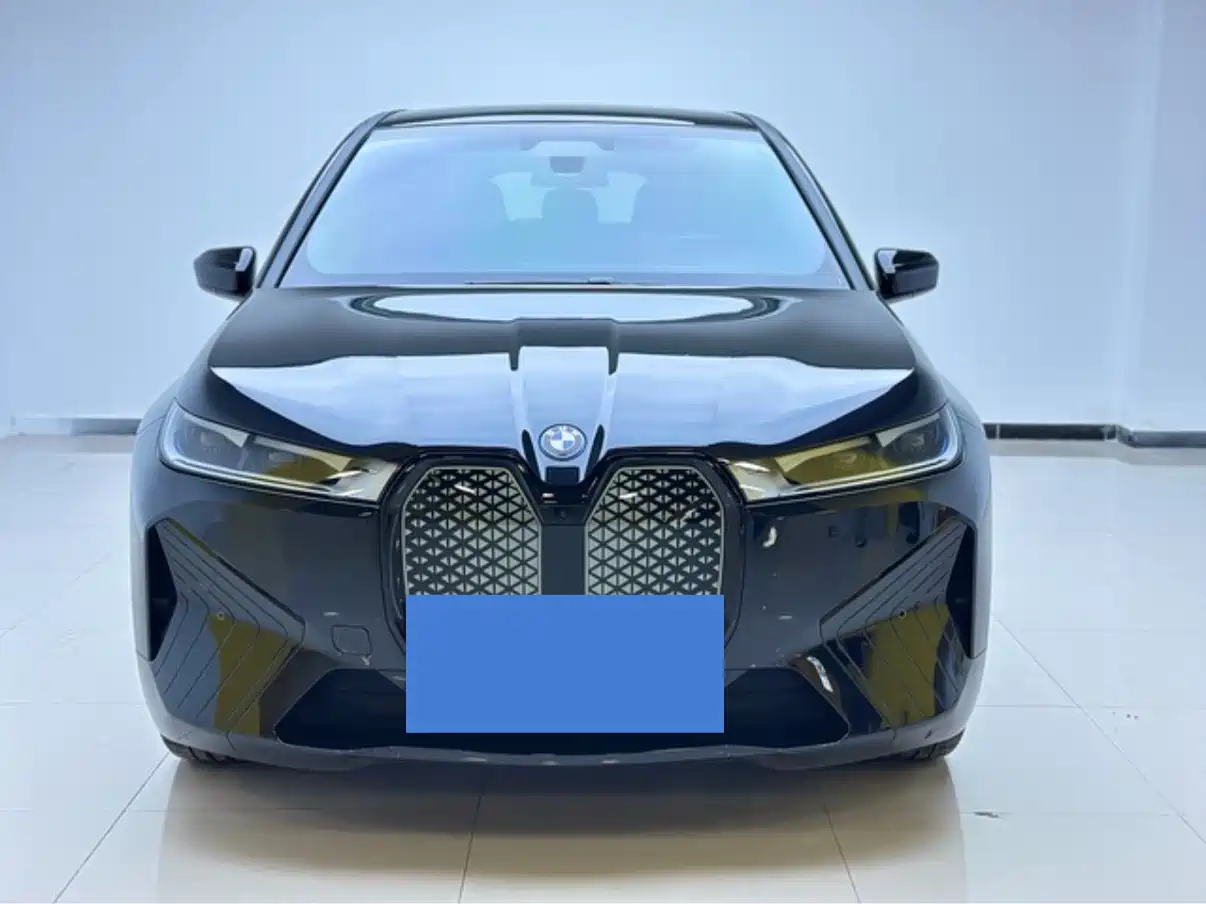 BMW iX 2022 xDrive40 фото 2