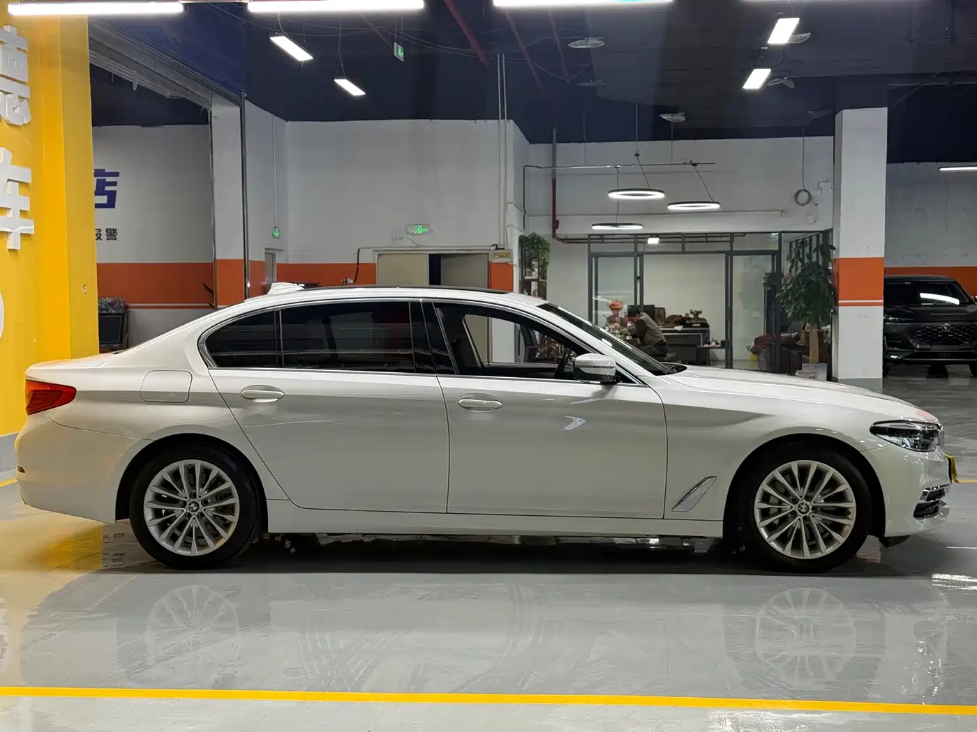 BMW 5 SERIES NEW ENERGY