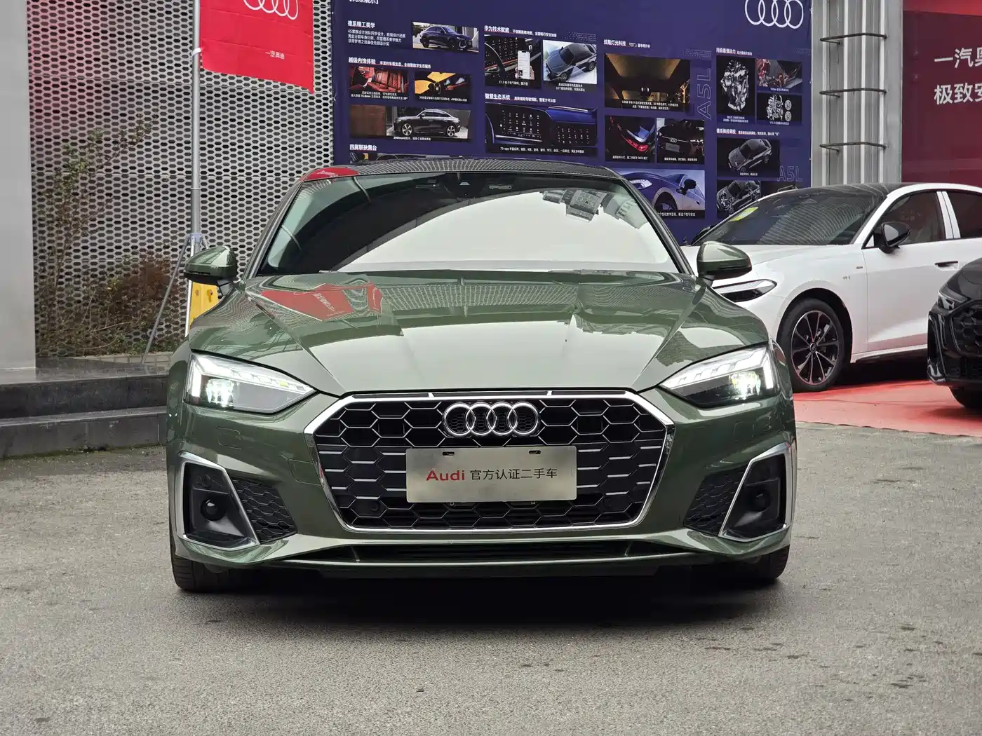 Audi A5 (Import) 2023 Sportback 40 TFSI Fashion Dynamic фото 2