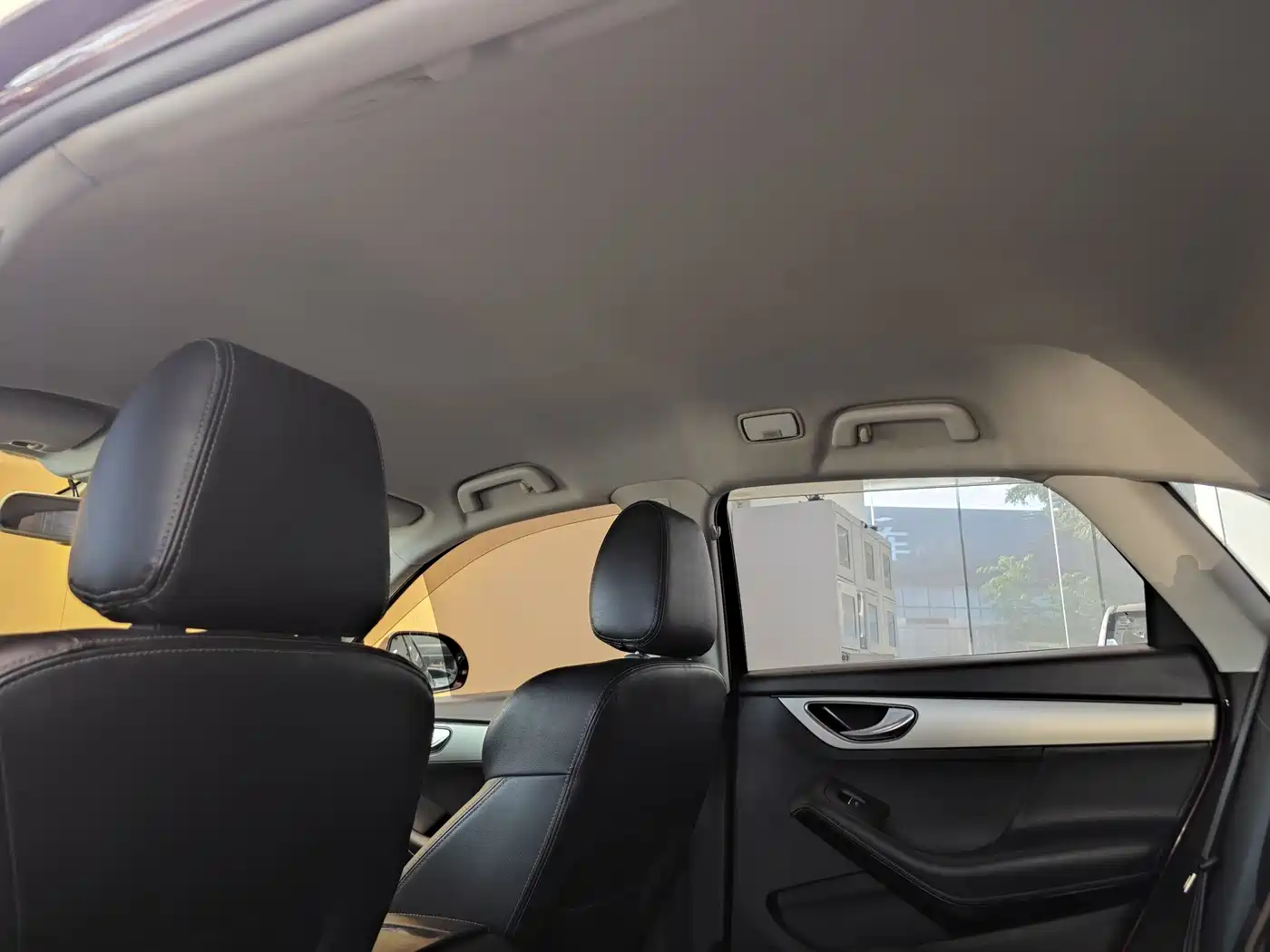 Zotye SR7 2016 2016 1.5T Manual Magic Cube Road Edition China V