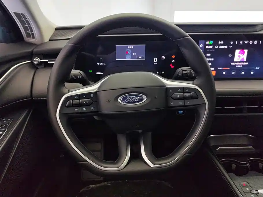 Ford Mondeo 2025 2025 1.5T EcoBoost Luxury