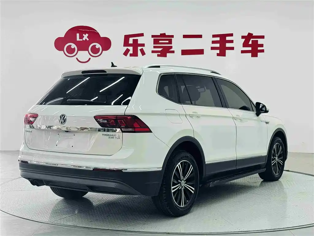 Volkswagen Tiguan L 2019 330TSI Automatic 2WD Panorama Comfort Edition China VI фото 5