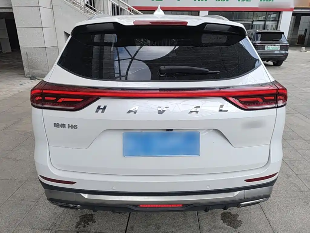 Photo 6 - Haval H6