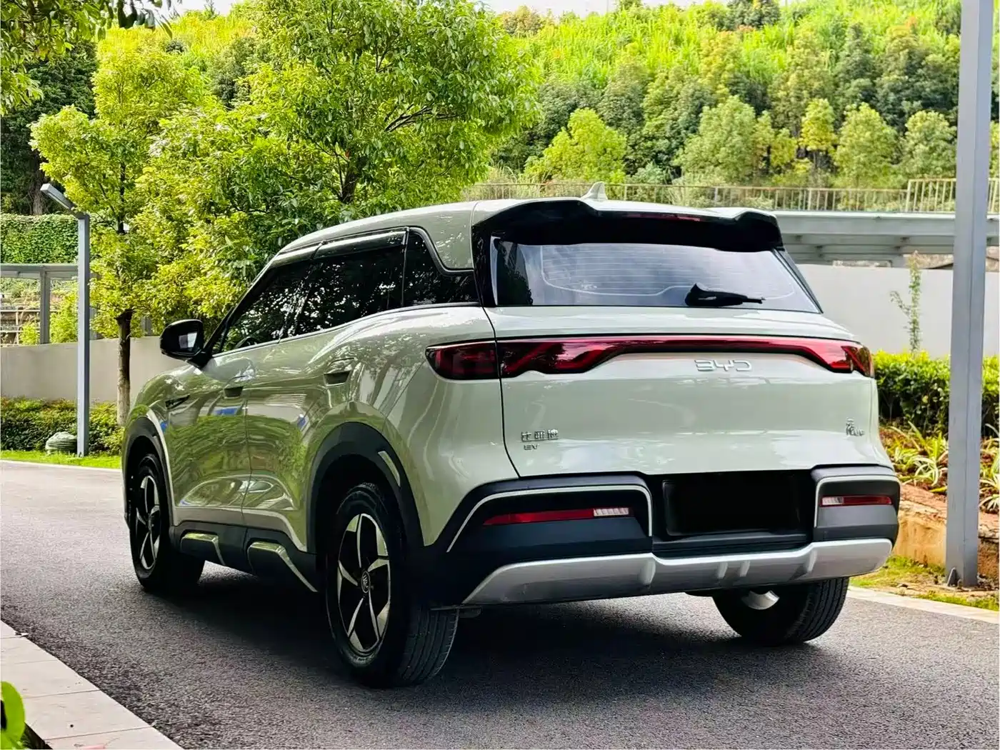 BYD Yuan UP 2024 2024 401KM Leading Edition