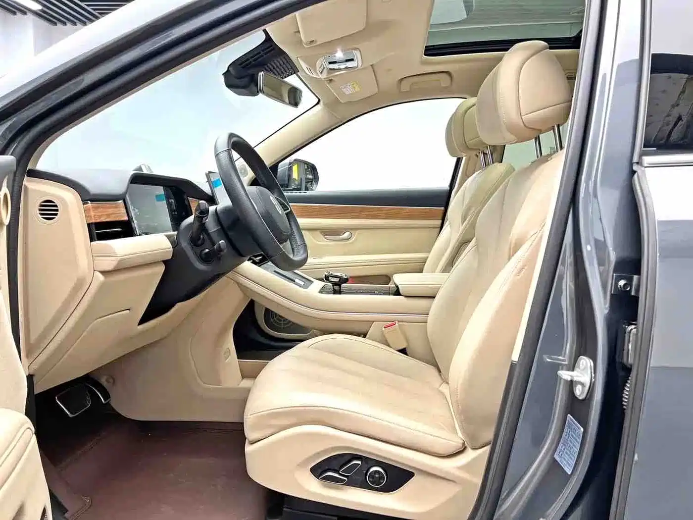 AITO Wenjie AITO M7 2022 1.5T RWD Comfort Edition фото 4