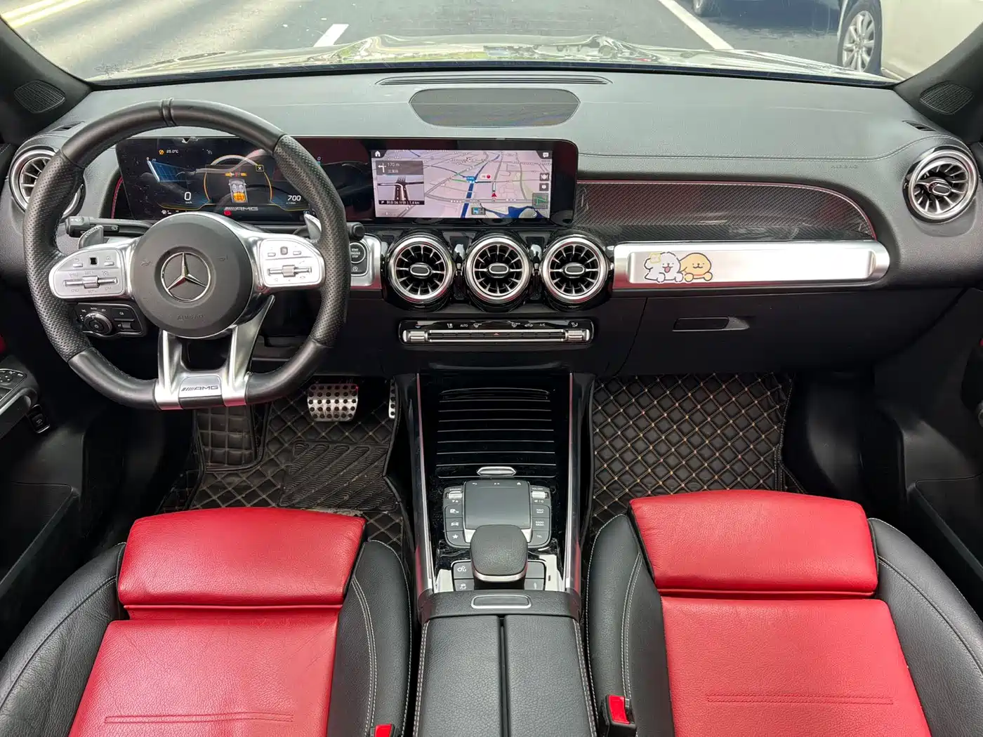 MERCEDES-BENZ GLB AMG