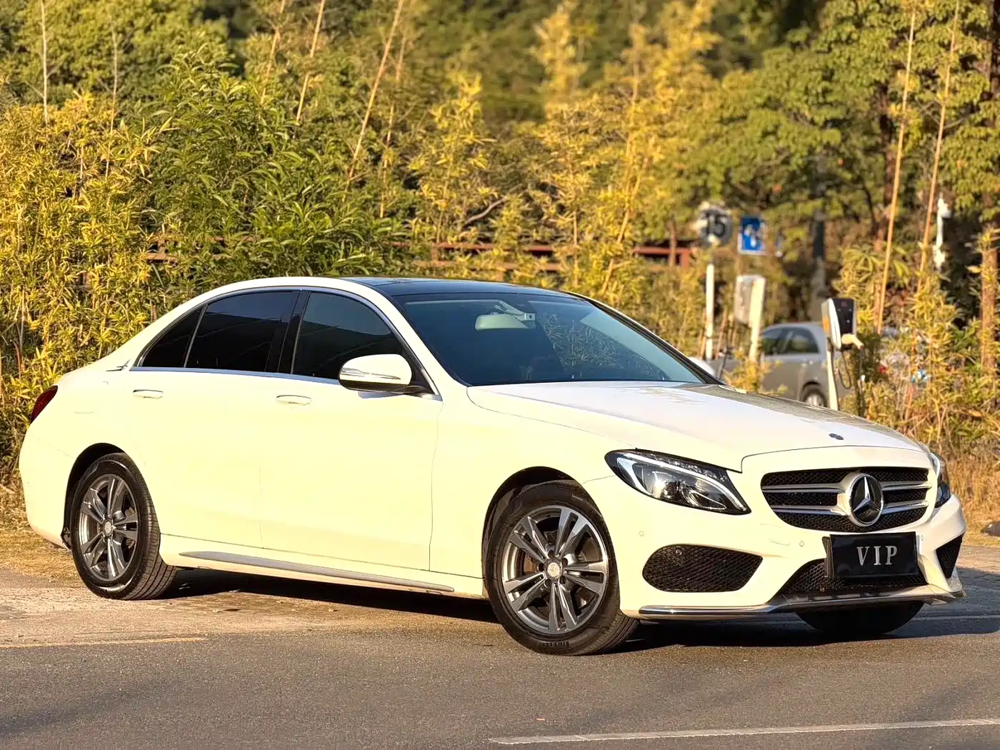 Mercedes-Benz C-Class 2015 Facelift C 200 L Sport фото 3