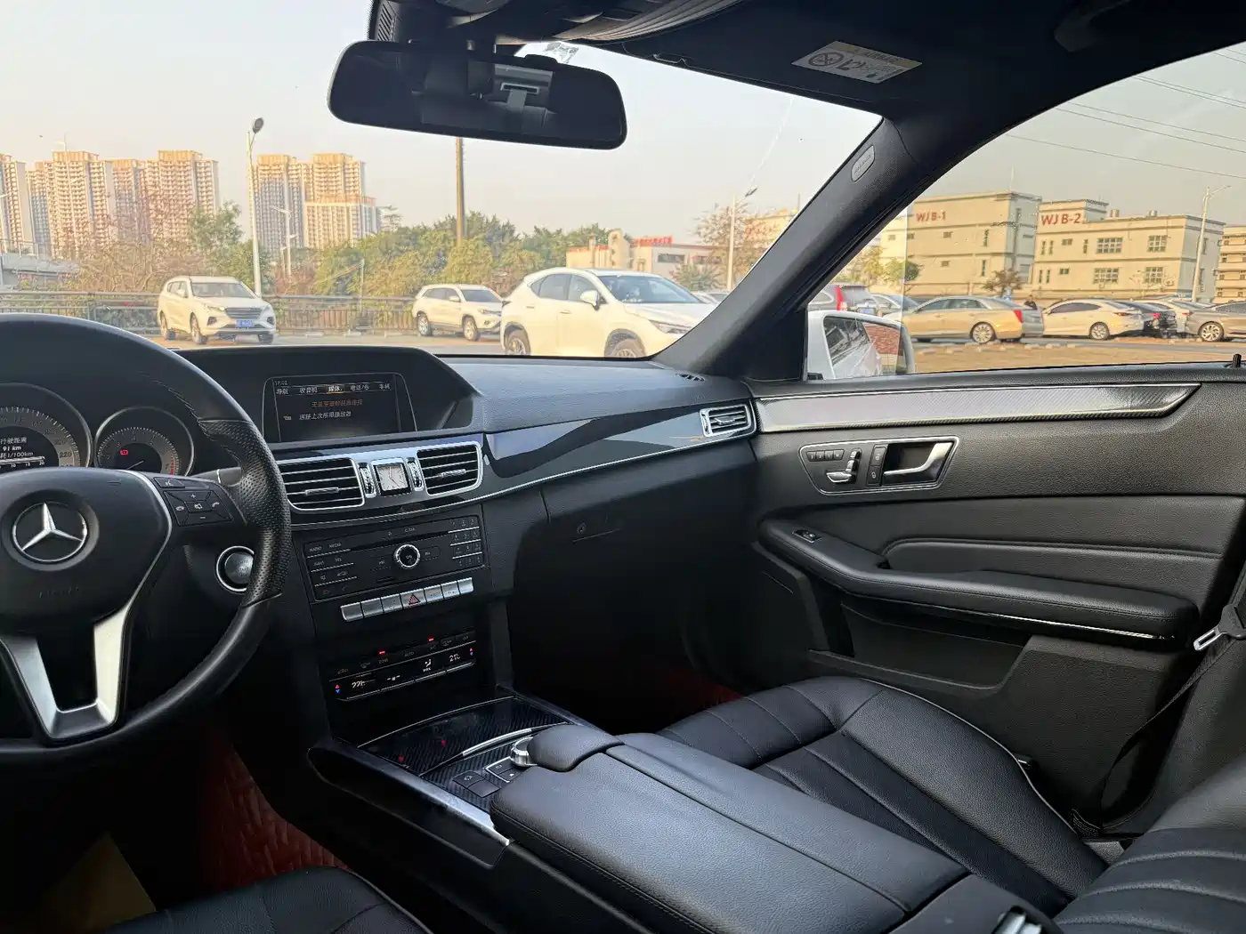 Mercedes-Benz E-Class 2015 E 260 L Sport фото 22