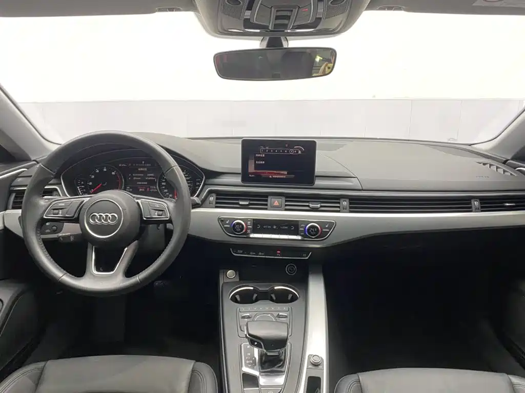 Audi A5 (Import) 2019 Sportback 40 TFSI Fashion фото 23
