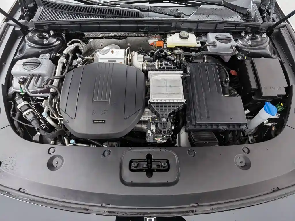 Hongqi H5 PHEV 2026 2025 130 Super Hybrid Edition