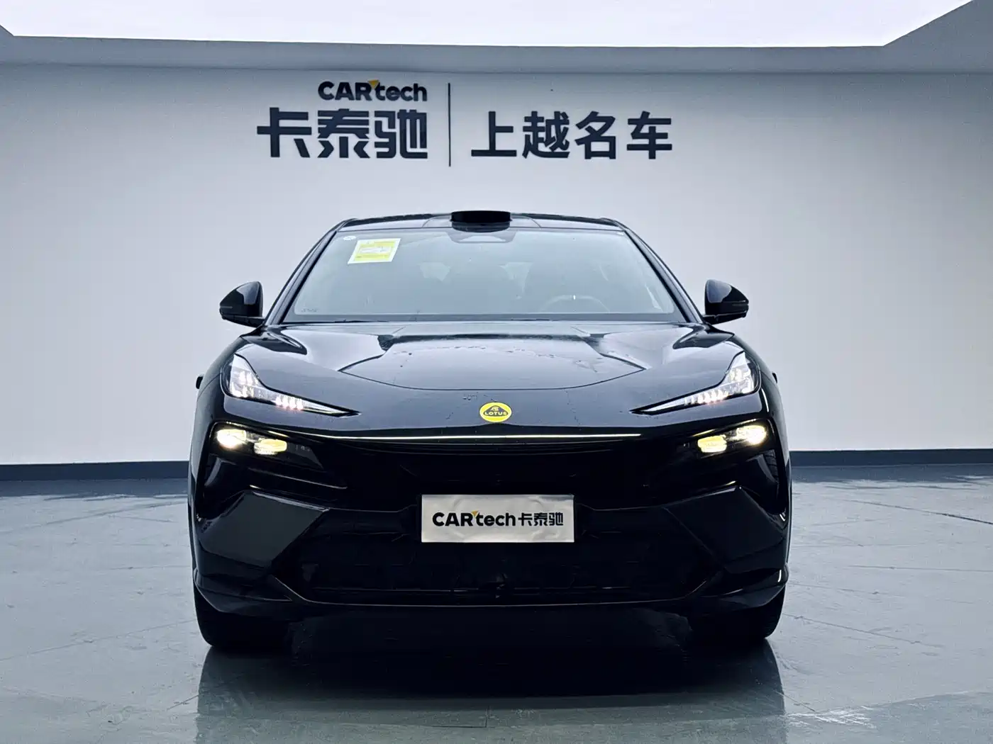 Lotus Cars ELETRE 2025 600 Touring фото 2
