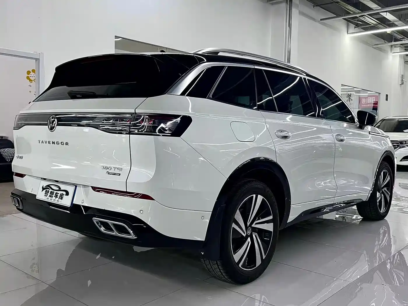 Volkswagen Talagon 2025 380TSI 4WD R-Line Cruise Deluxe Edition фото 9