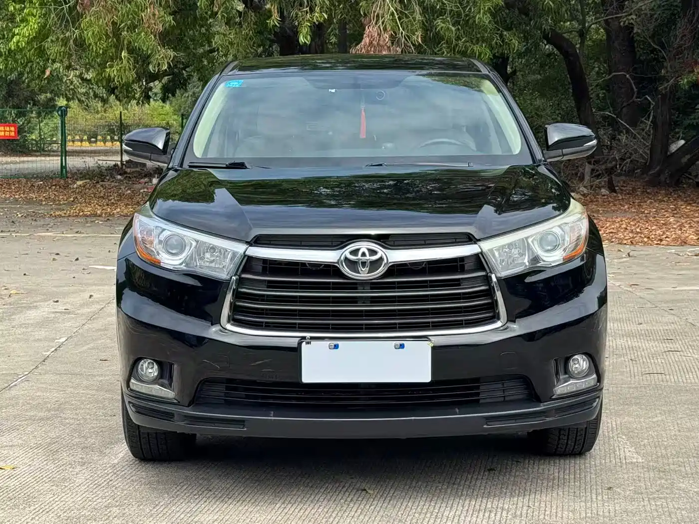 TOYOTA HIGHLANDER