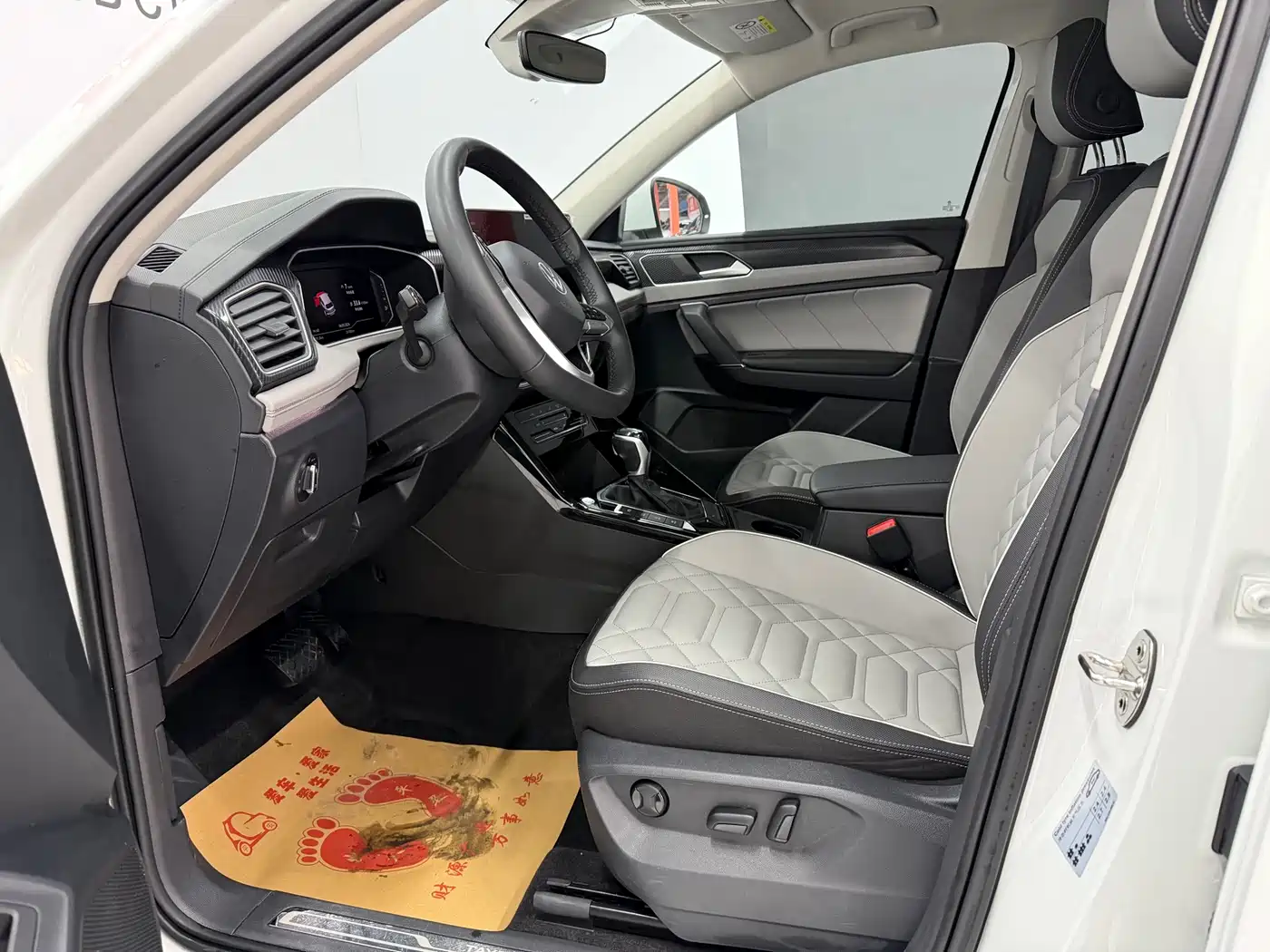 Volkswagen Tayron 2023 280TSI 2WD Luxury Plus Advanced Edition фото 14