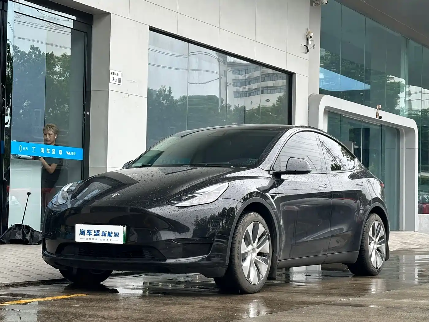 Tesla Model Y 2022