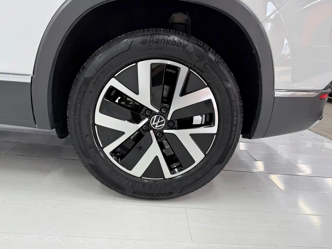 Volkswagen Tayron 2023 280TSI 2WD Luxury Plus Advanced Edition фото 19