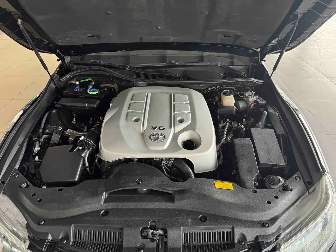 Toyota Reiz 2013 2.5V Premium Edition фото 13