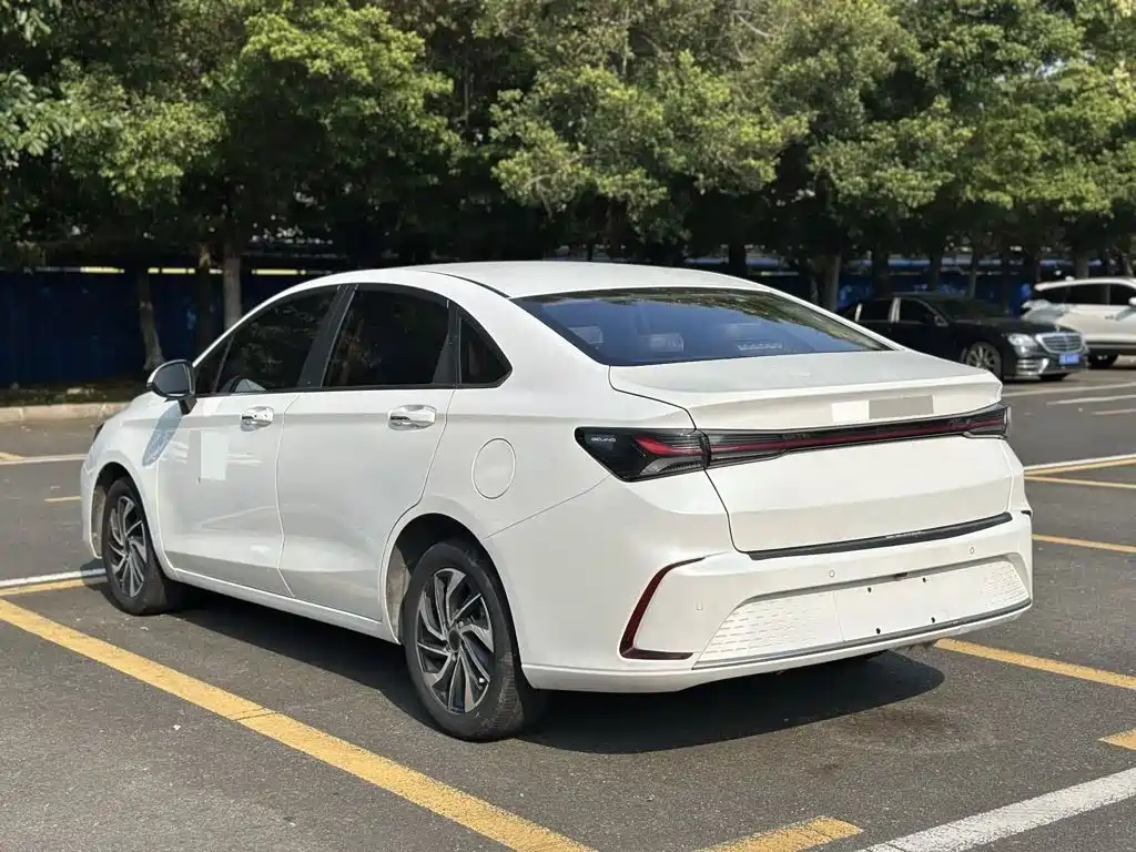 Фото 6 - BAIC Beijing U5 PLUS
