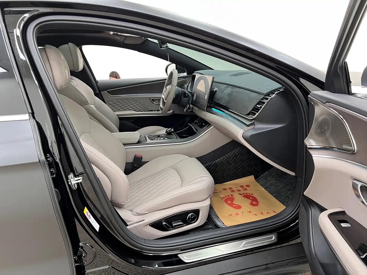 BYD Han 2024 Model DM-i Glory Edition 121KM Premium Type фото 31