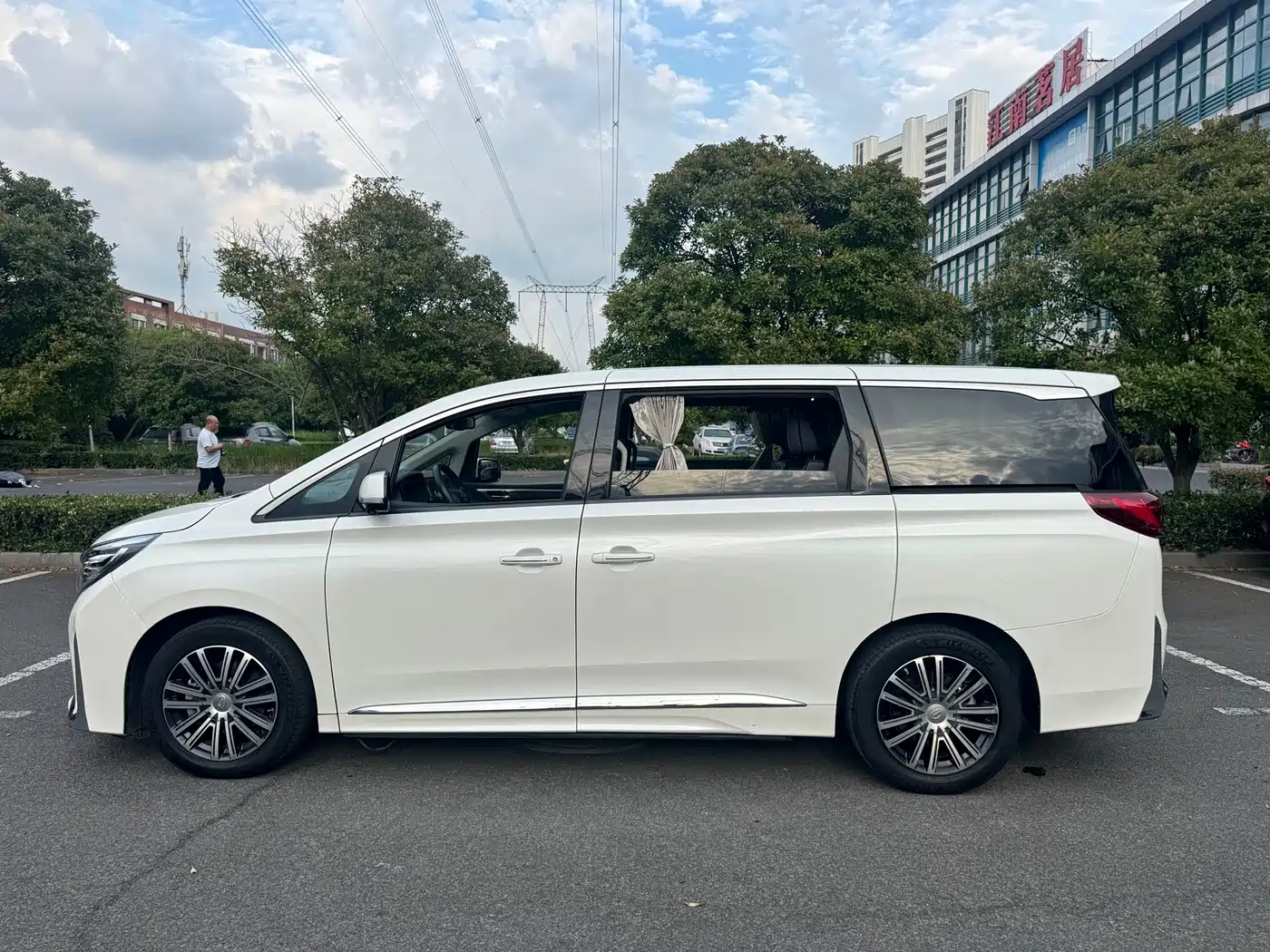 GAC Trumpchi Trumpchi M8 2021 Master Series 390T Ultimate Edition фото 7