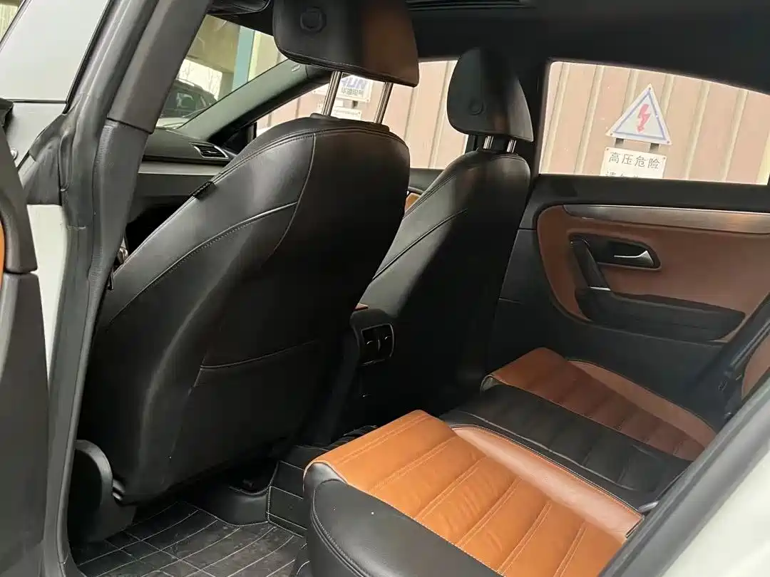 Volkswagen FAW-Volkswagen CC 2013 2.0TSI Premium фото 9