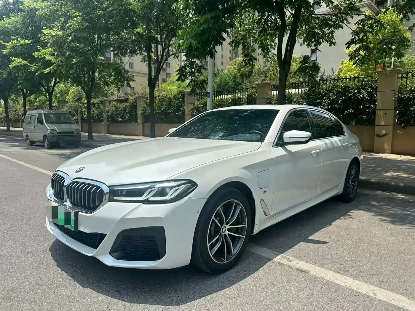 BMW 5 Series New Energy 2021