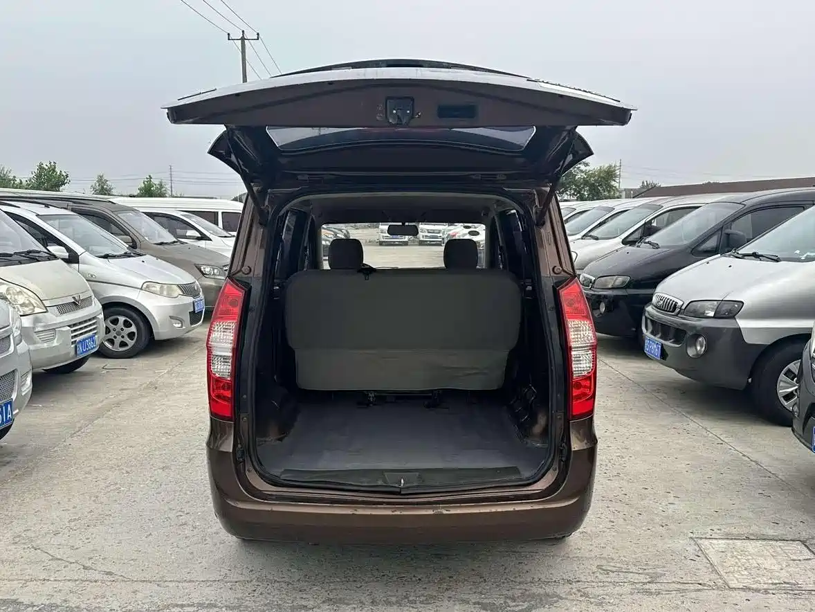 Photo 7 - Wuling Motors Wuling Hongguang