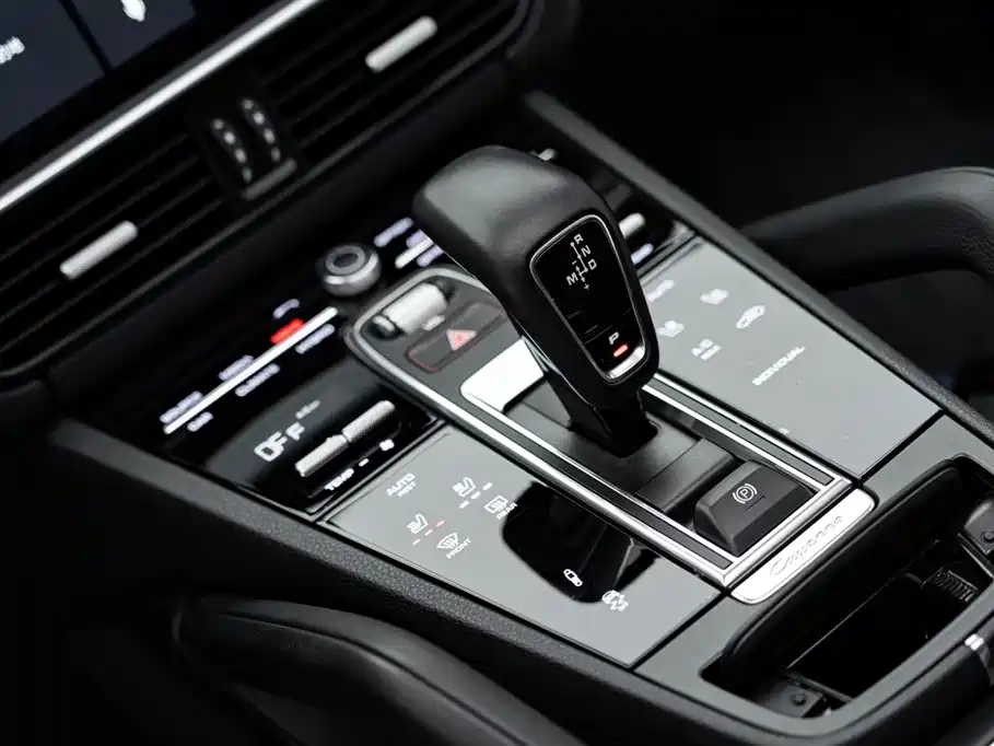 PORSCHE CAYENNE NEW ENERGY