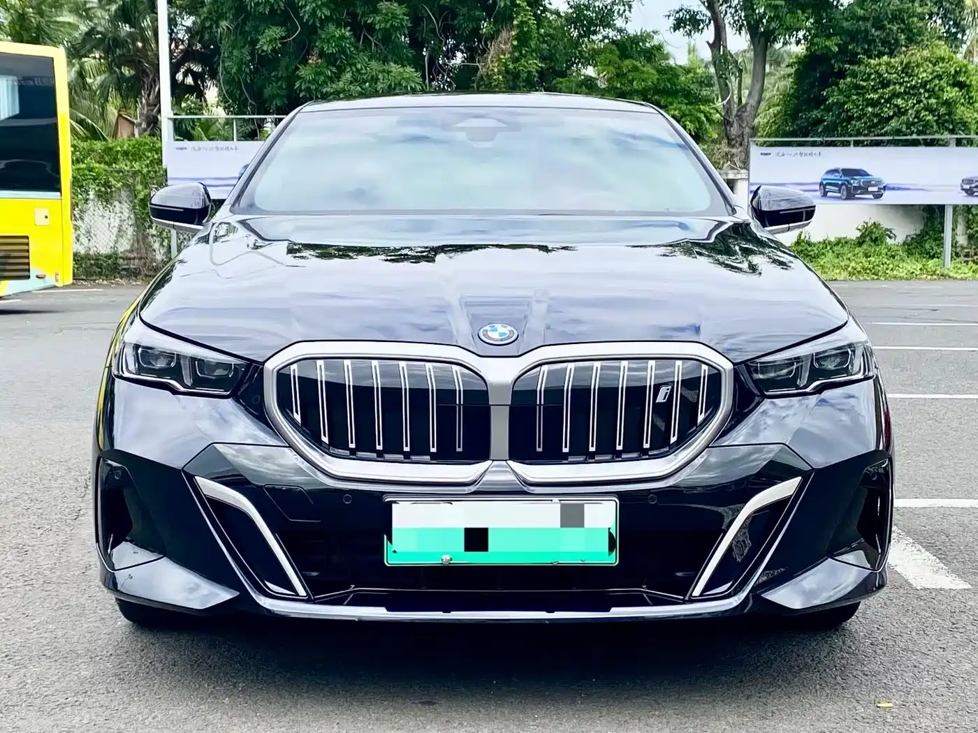 BMW i5 2024 eDrive 35L M Sport Package фото 2