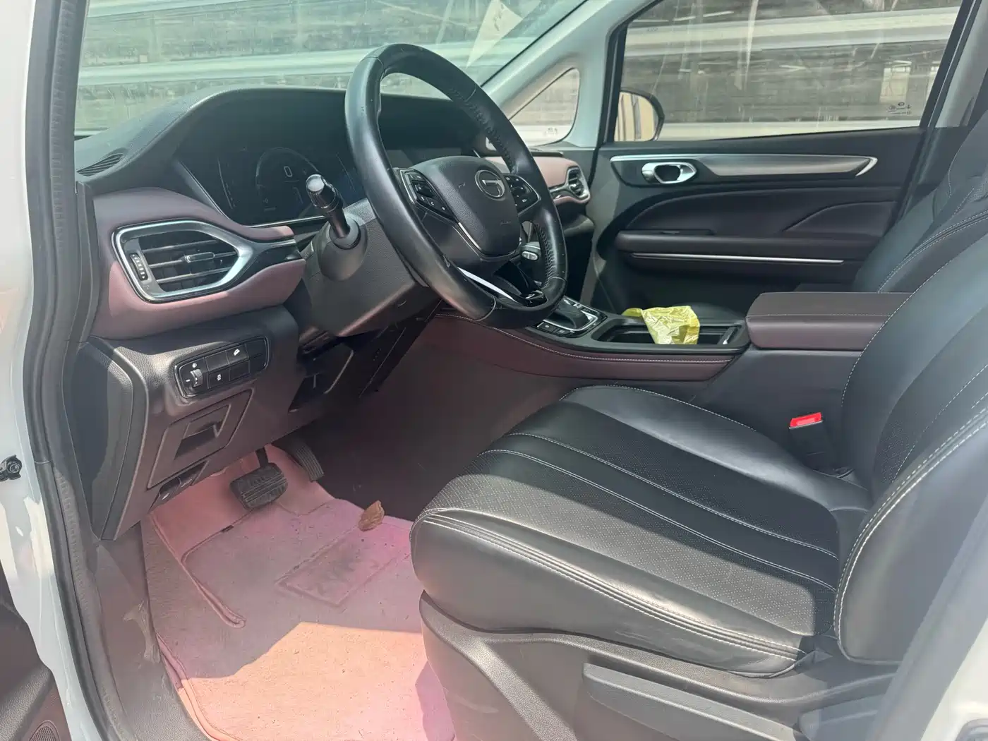 GAC Trumpchi Trumpchi M6 2021 PRO 270T Automatic Luxury Edition фото 5
