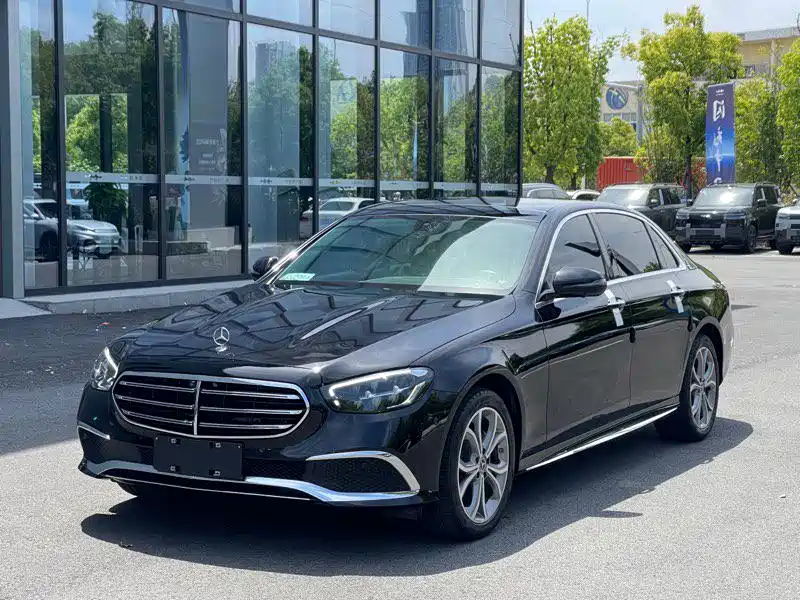 Mercedes-Benz E-Class 2023 E 300 L Sport Fashion