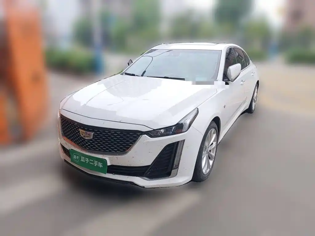 Фото 1 - Cadillac CT5