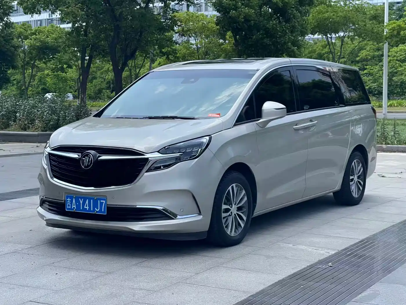 BUICK GL8