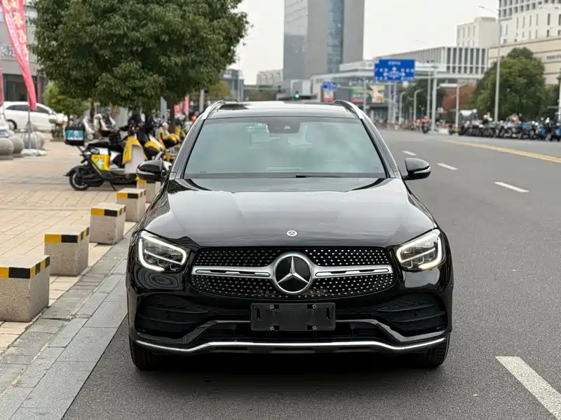 Mercedes-Benz GLC 2020 GLC 300 L 4MATIC Dynamic фото 2