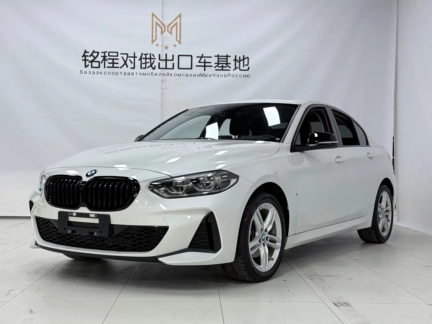 BMW 1 Series 2022 120i M Sport Shadow Edition