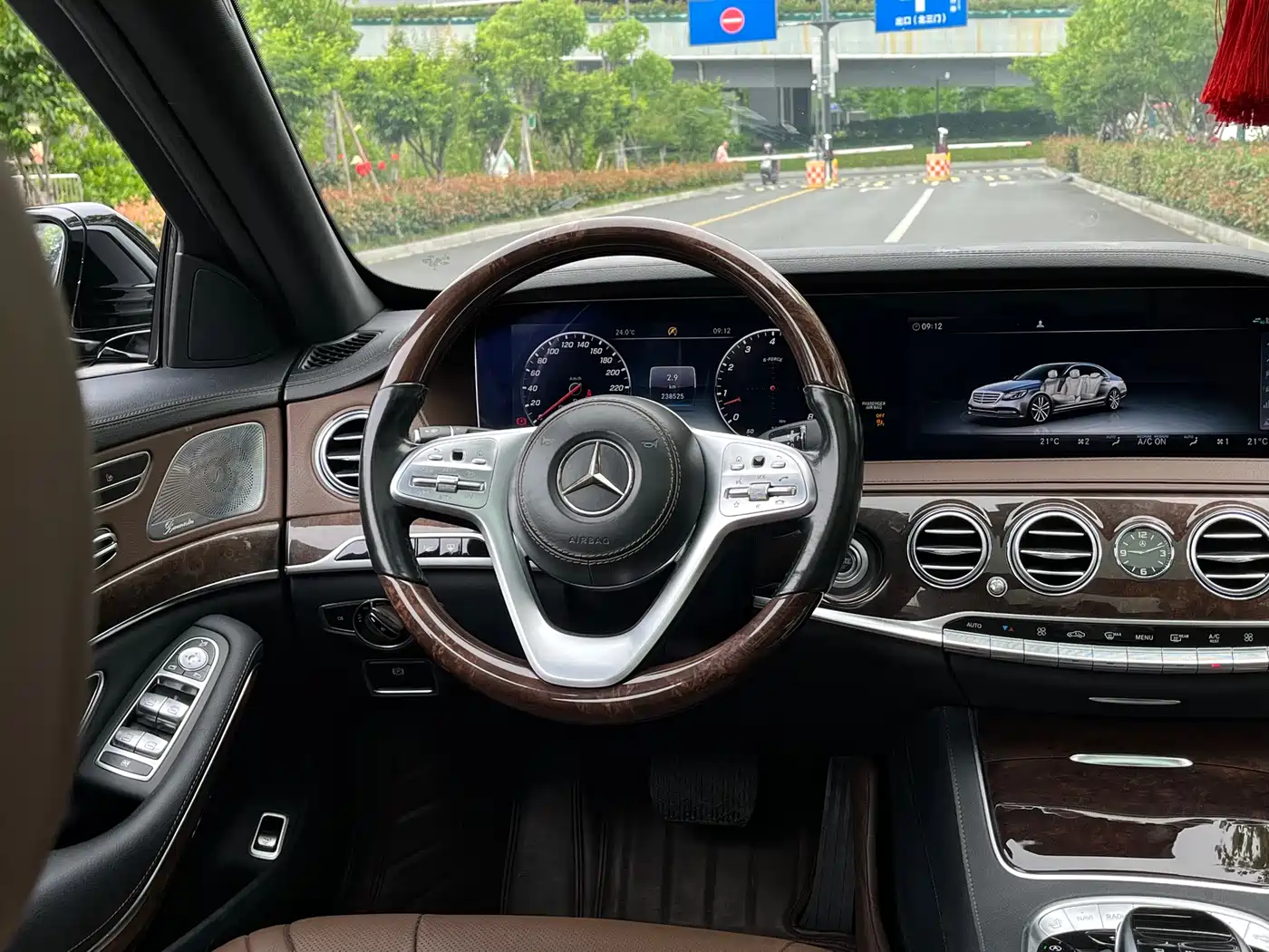 Mercedes-Benz S-Class 2018 S 350 L фото 16