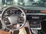 Фото 10 - Audi A8