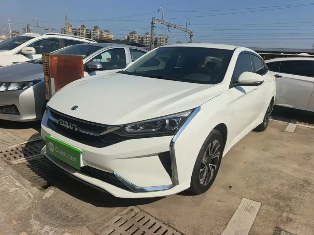 Dongfeng Aeolus Yixuan 2021 — пригон из Китая