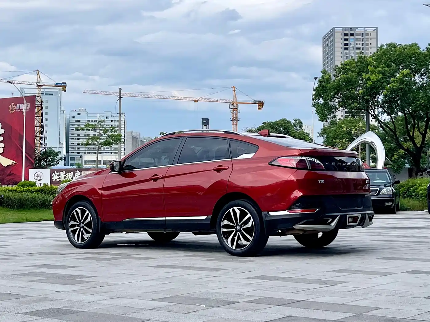 Venucia T90 2019 2018 2.0L CVT Smart Connection Intelligent Edition China V