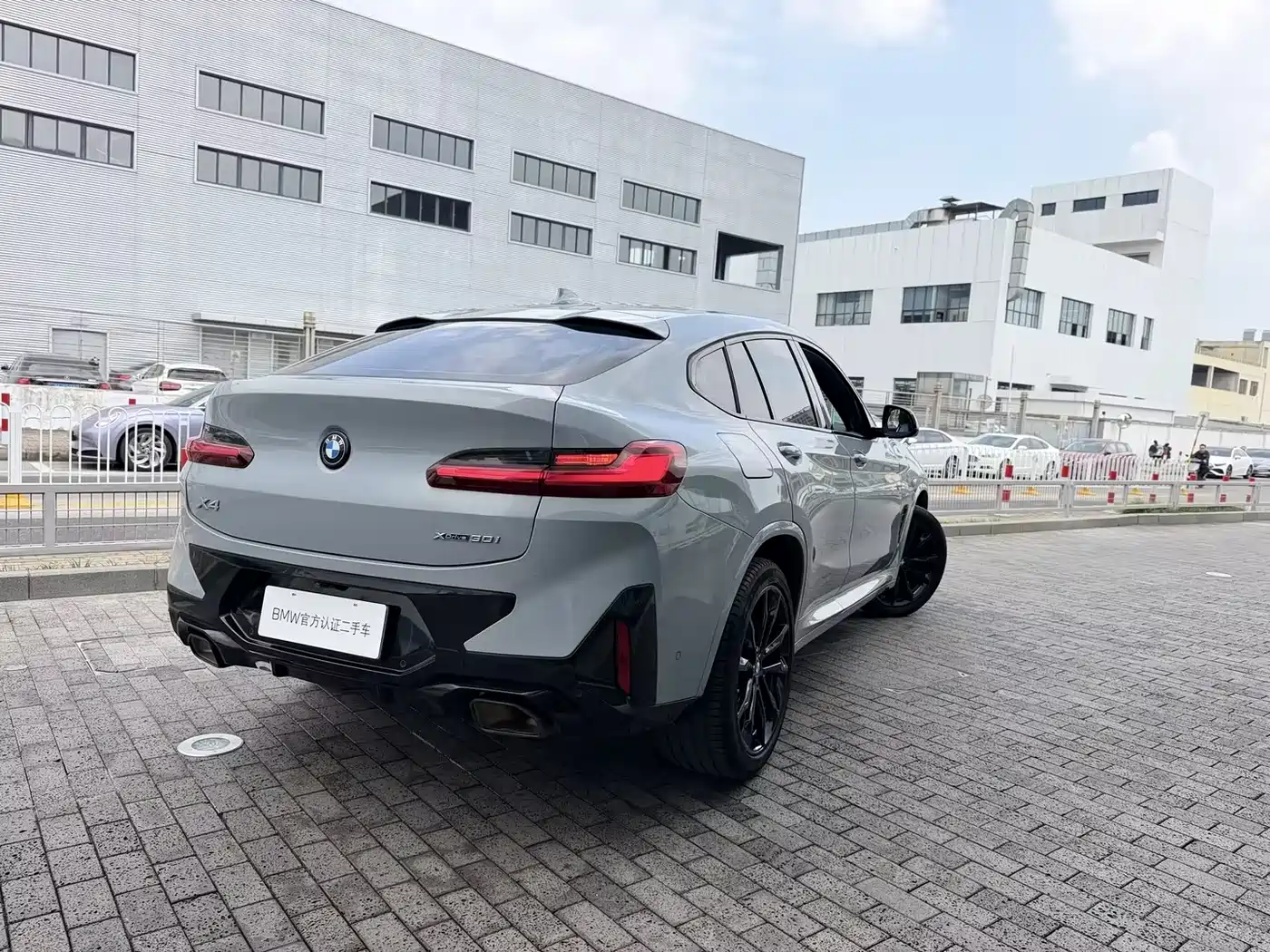 BMW X4 2022 Facelift xDrive 30i M Sport Shadow Edition фото 5