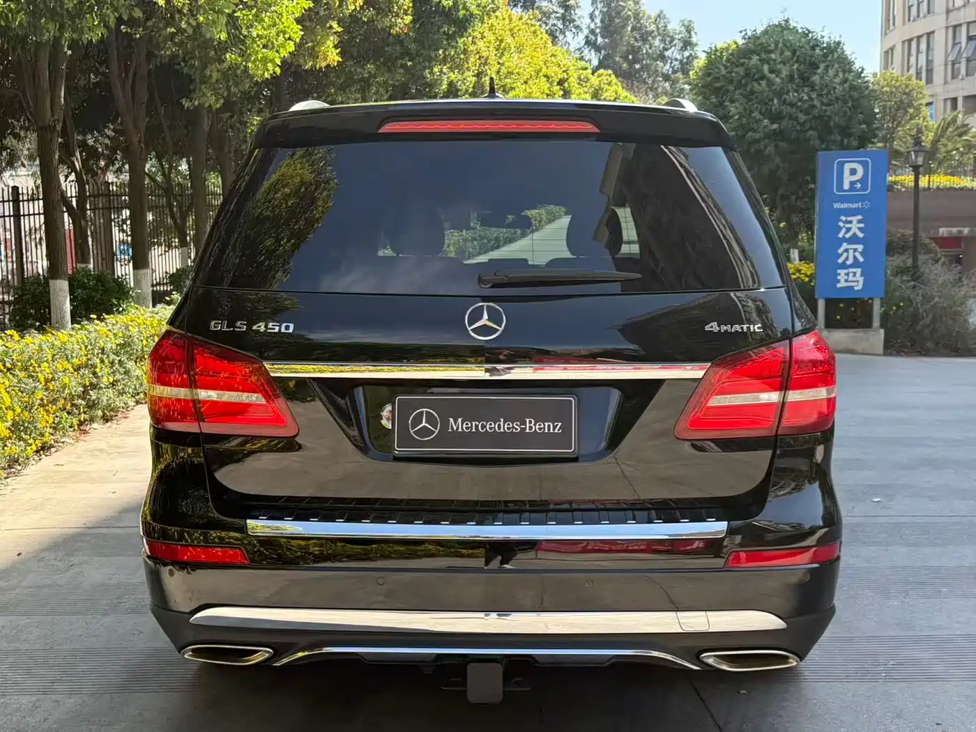 Mercedes-Benz GLS 2017 GLS 400 4MATIC Luxury фото 17