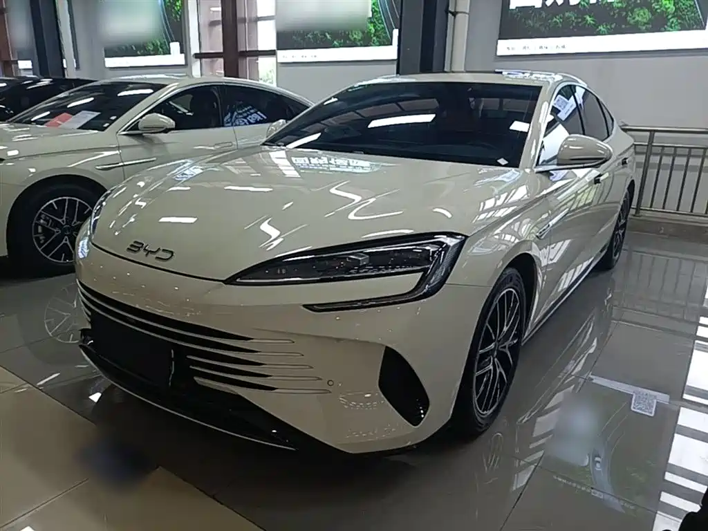 BYD Seal 07 DM-i 2025 Model DM-i 1.5L 125km Luxury
