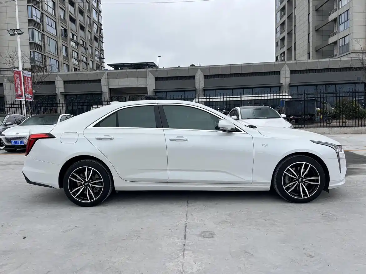 Cadillac CT4 2023 2023 25T Fashion Edition