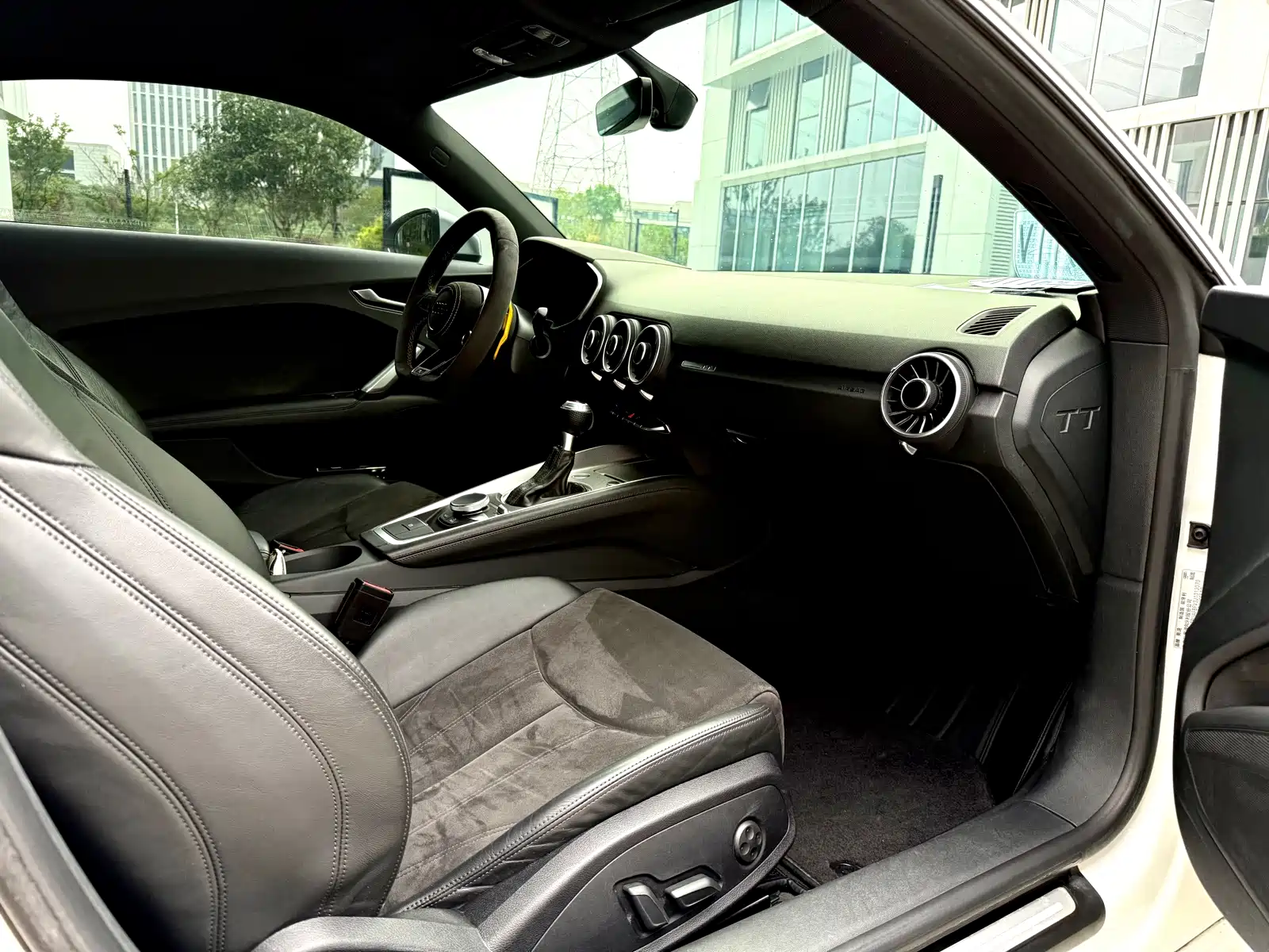 Фото 7 - Audi TT