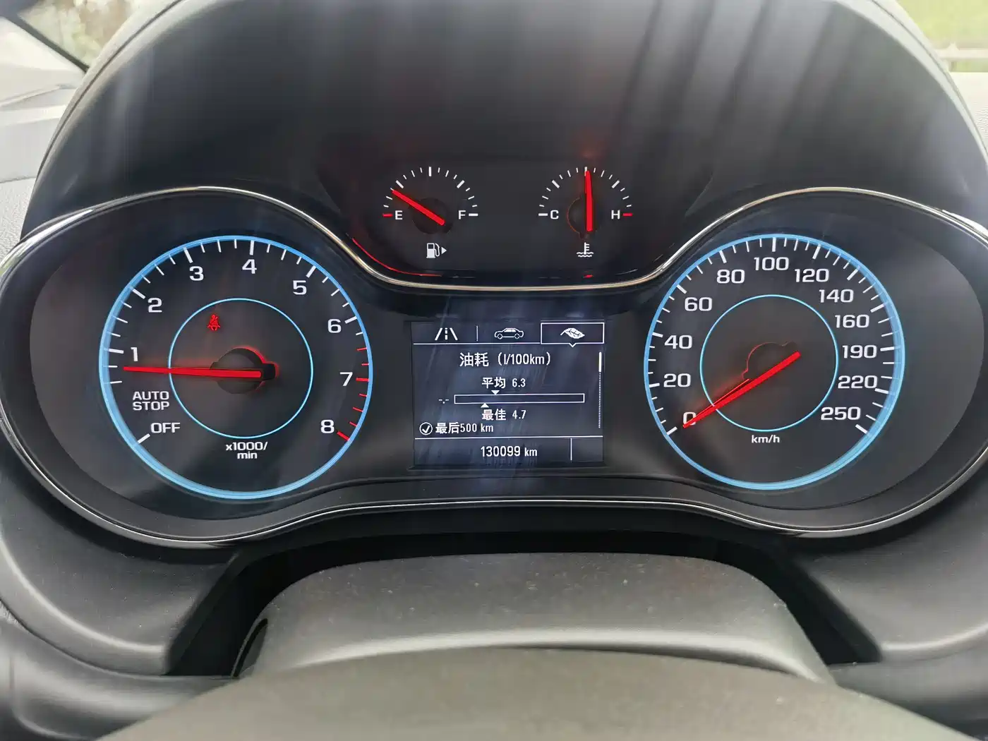 Chevrolet Cruze 2017 1.5L Manual Stylish фото 13